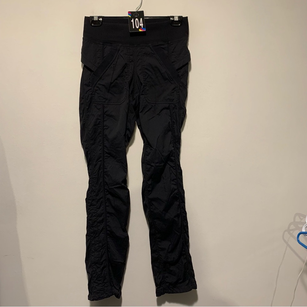 104. Lululemon Quick Step Pant Black